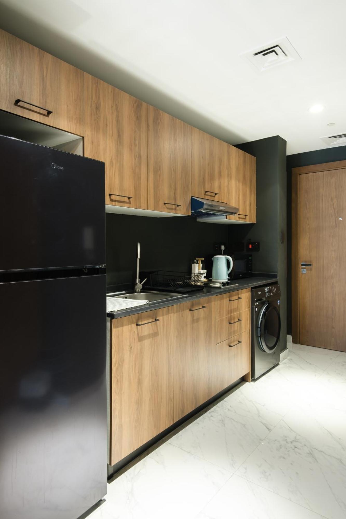 Industrial Chic Retreat Appartement Al Qurayyah Buitenkant foto