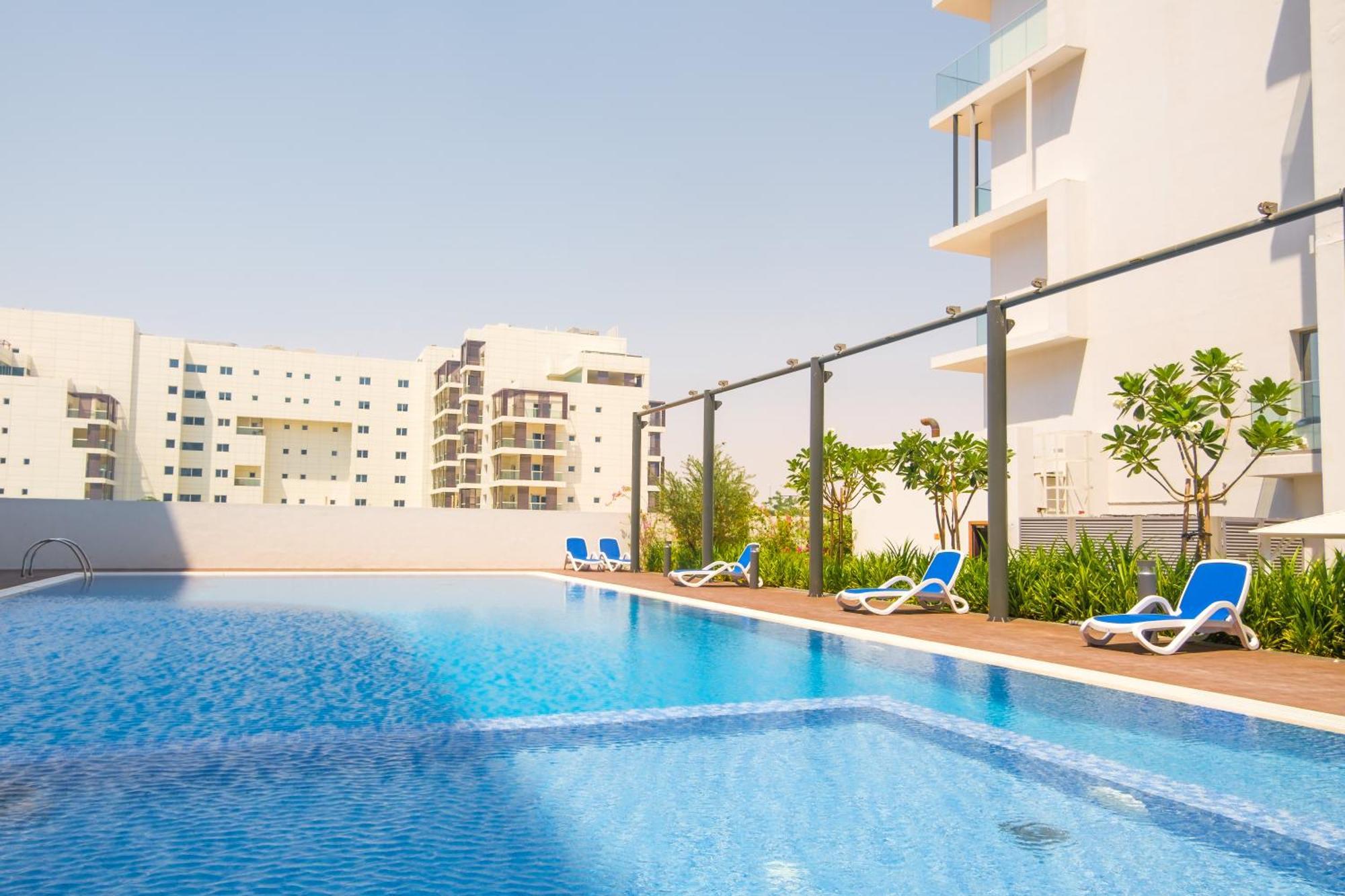 Industrial Chic Retreat Appartement Al Qurayyah Buitenkant foto